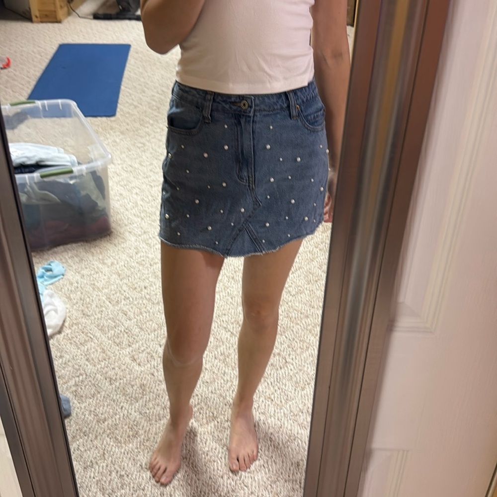 Jean skirt with pearls